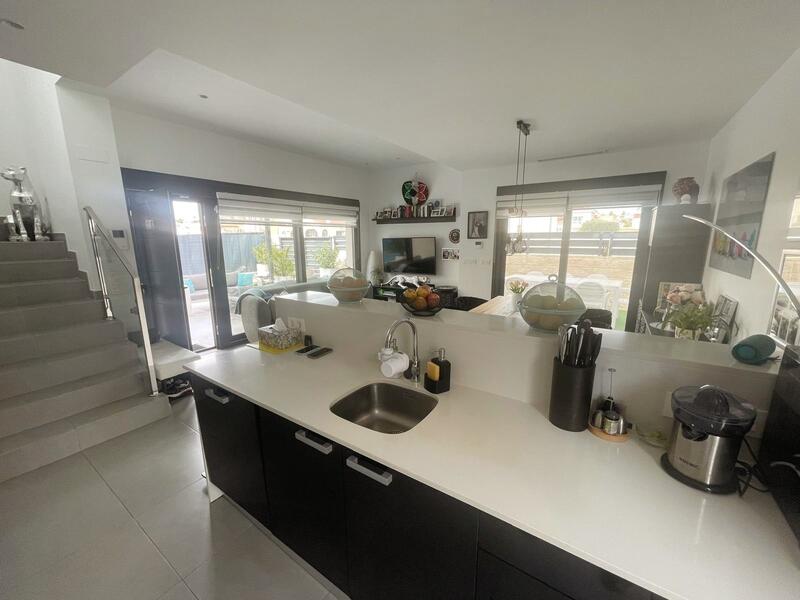 4 Cuarto Dúplex en venta