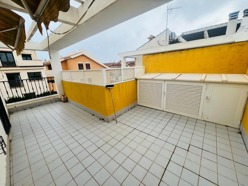 4 спальная комната вилла продается