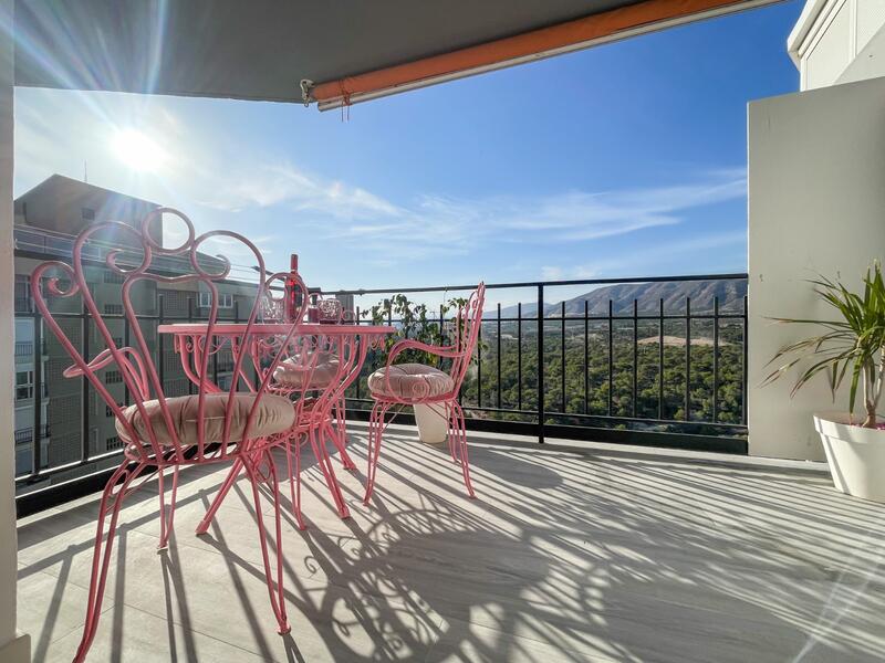 Apartment for sale in Benidorm, Alicante