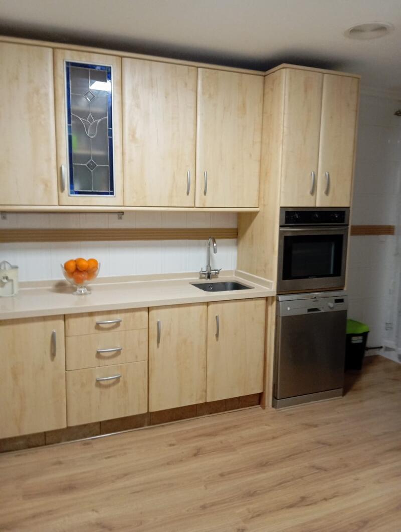 3 Schlafzimmer Stadthaus zu verkaufen