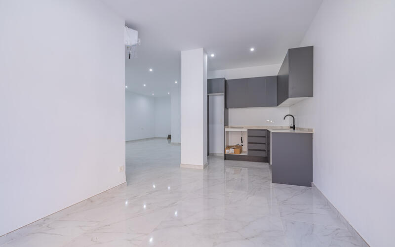 1 bedroom Apartment for sale