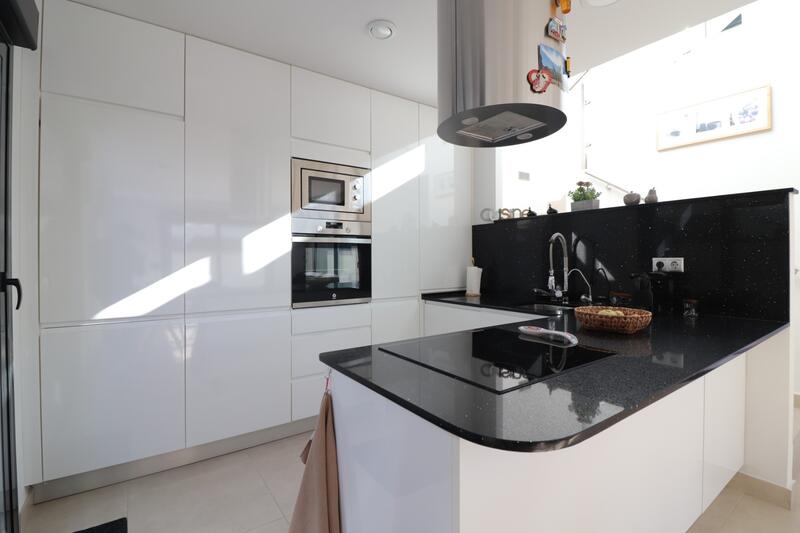 3 Cuarto Villa en venta
