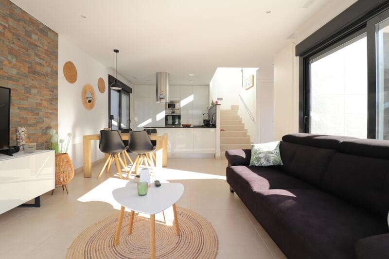 3 Cuarto Villa en venta