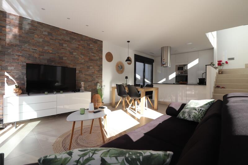 3 Cuarto Villa en venta