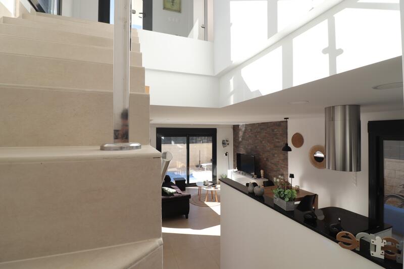 3 Cuarto Villa en venta