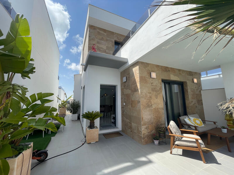3 slaapkamer Villa Te koop