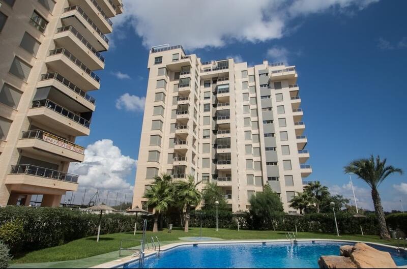 Apartment for sale in Guardamar del Segura, Alicante