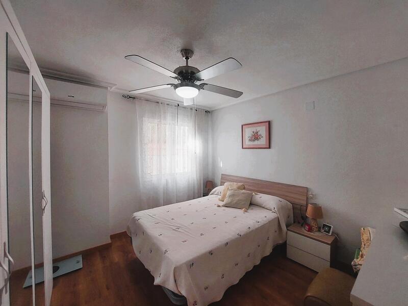 2 bedroom Commercial Property for sale