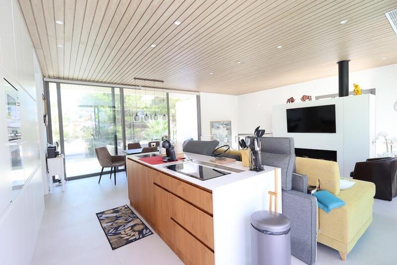4 Cuarto Casa Cueva en venta