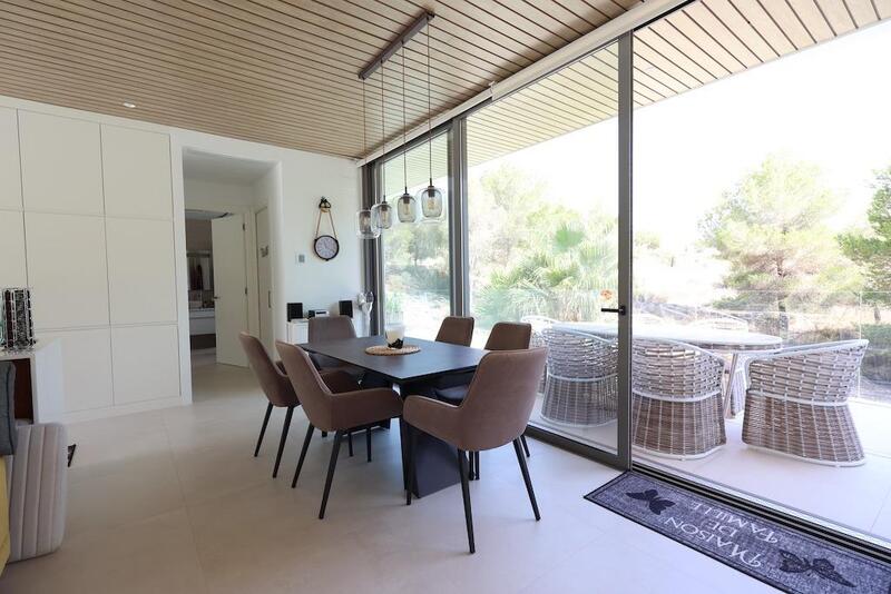 4 Cuarto Casa Cueva en venta