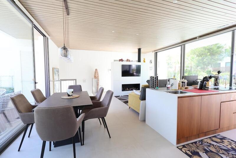 4 Cuarto Casa Cueva en venta