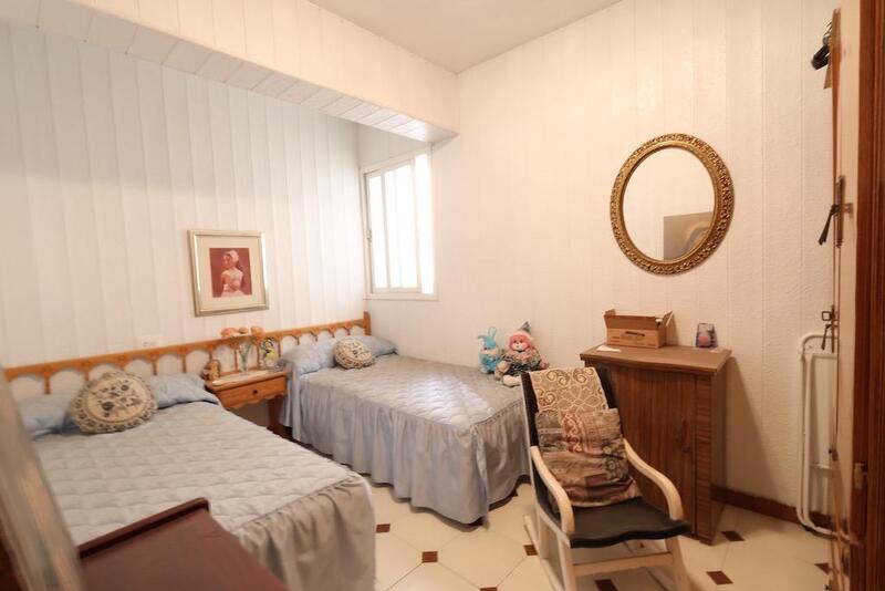3 Schlafzimmer Handelsimmobilie zu verkaufen