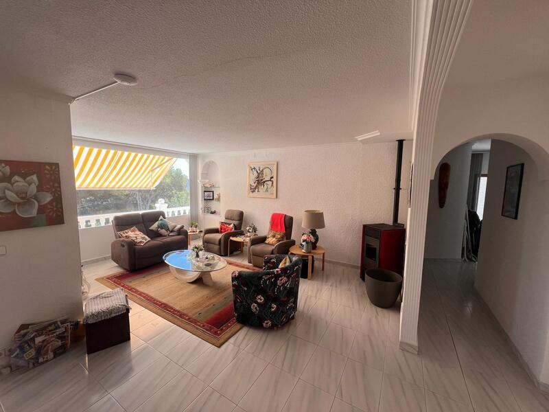 4 slaapkamer Villa Te koop