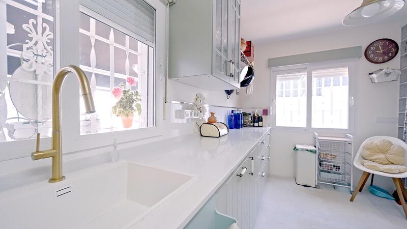 4 Schlafzimmer Villa zu verkaufen