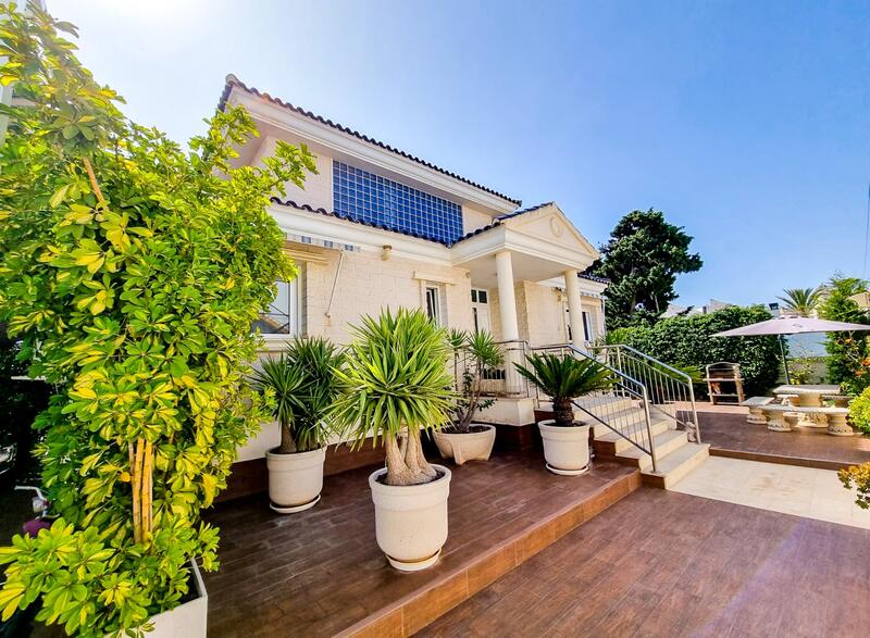 5 chambre Villa à vendre