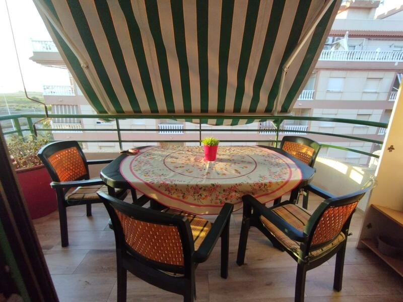 Apartamento en venta en La Mata, Alicante