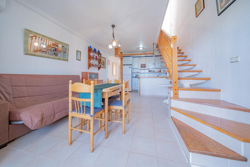 2 Cuarto Adosado en venta