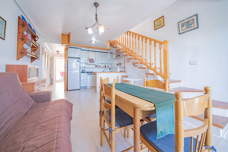 2 Cuarto Adosado en venta