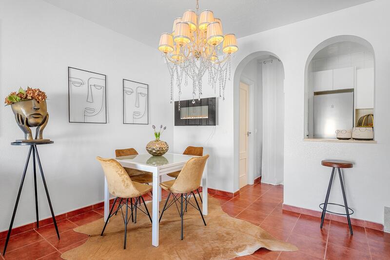 2 Cuarto Villa en venta