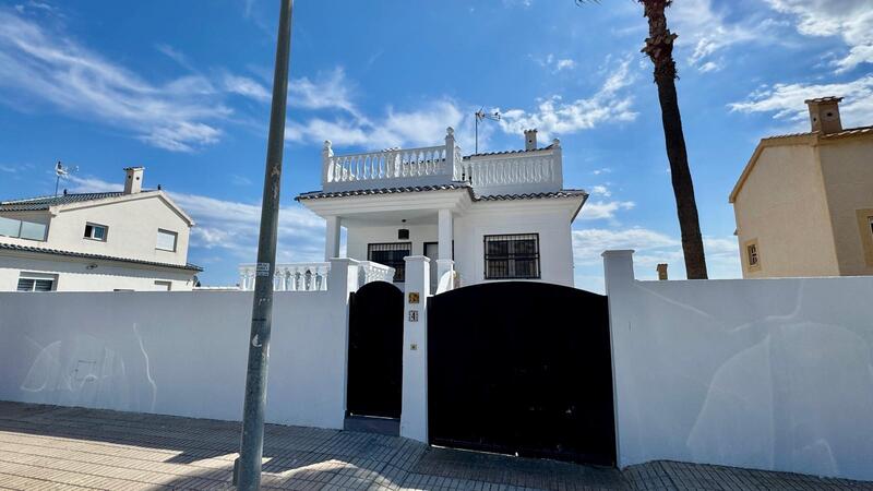 4 chambre Villa à vendre