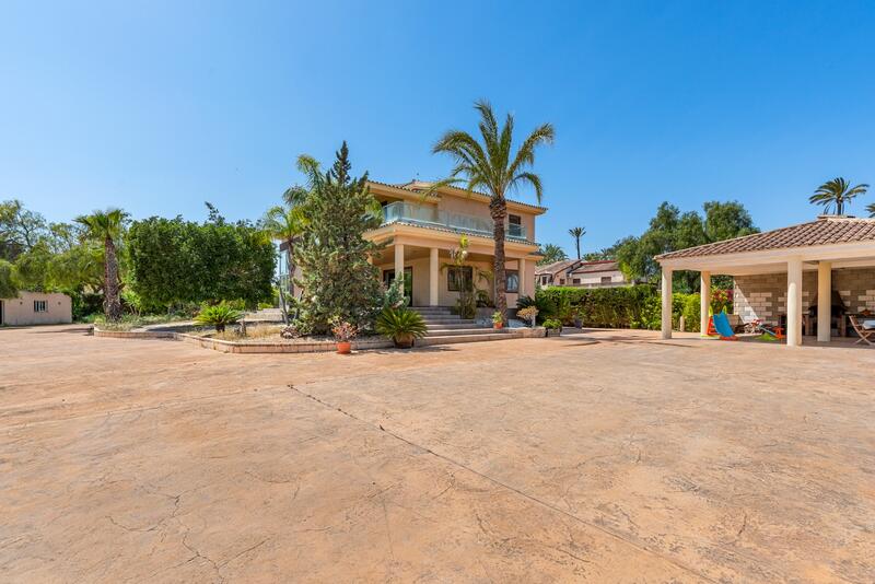 5 chambre Villa à vendre