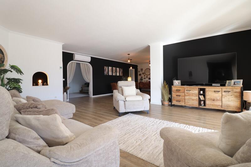 3 soverom Herregård til salgs