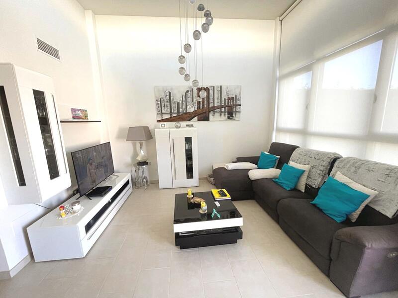 3 Cuarto Villa en venta