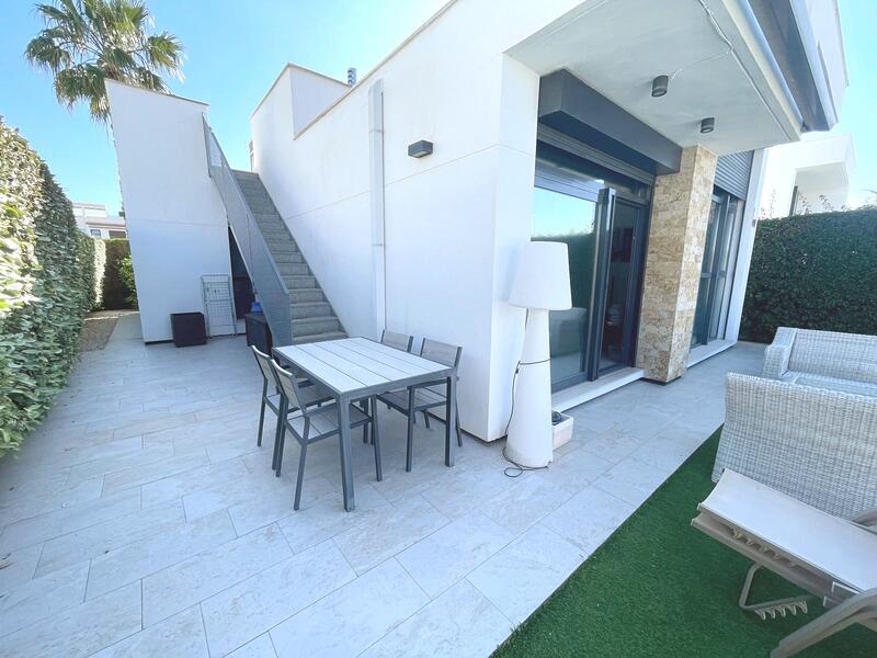 3 Cuarto Villa en venta