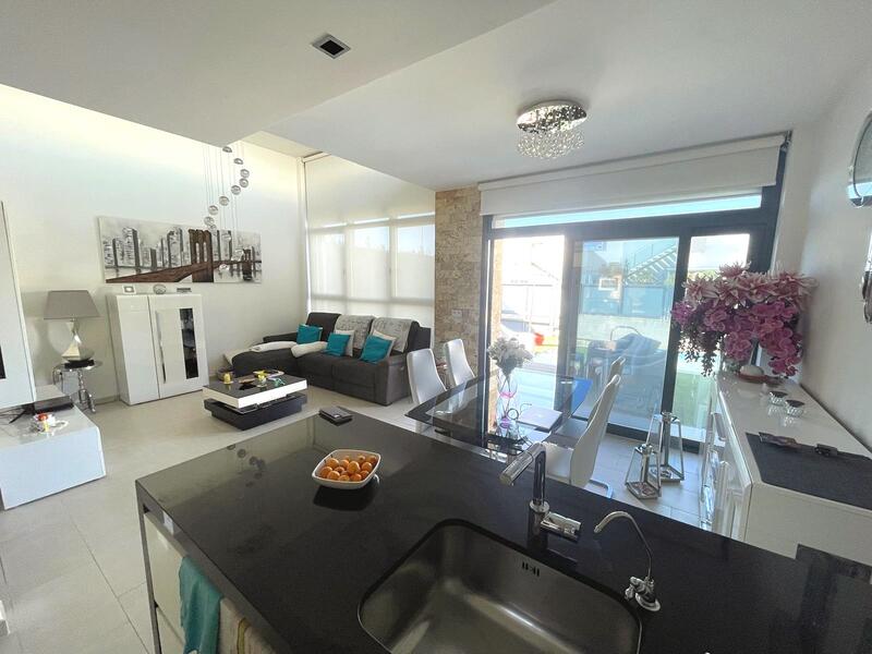 3 Cuarto Villa en venta