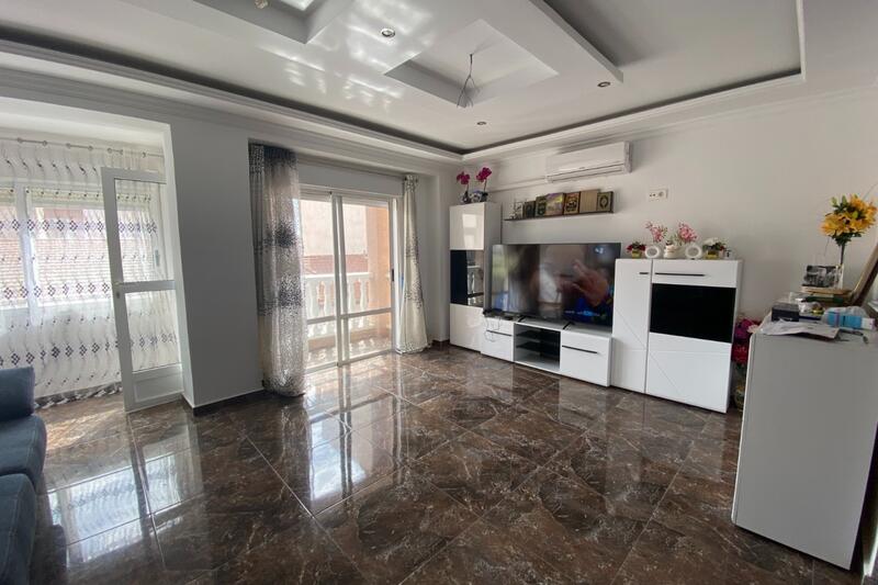 4 bedroom Apartment for sale