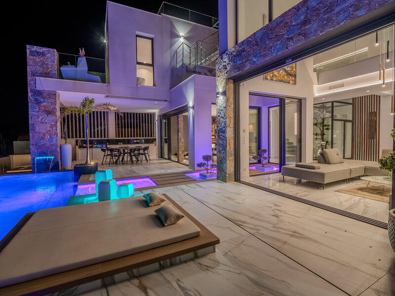 4 bedroom Villa for sale