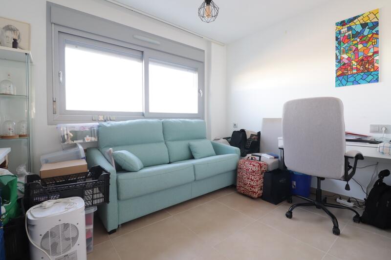 2 slaapkamer Appartement Te koop