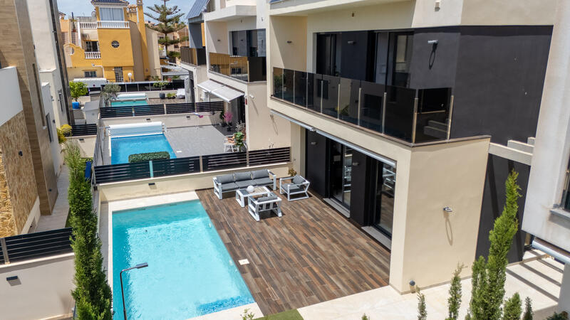 3 bedroom Villa for sale