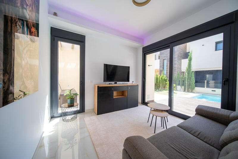3 bedroom Villa for sale