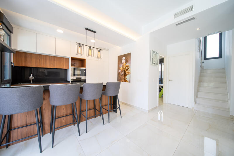 3 bedroom Villa for sale