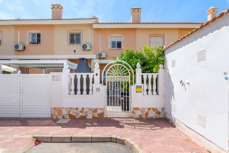 городская тюрьма продается в Ciudad Quesada, Alicante