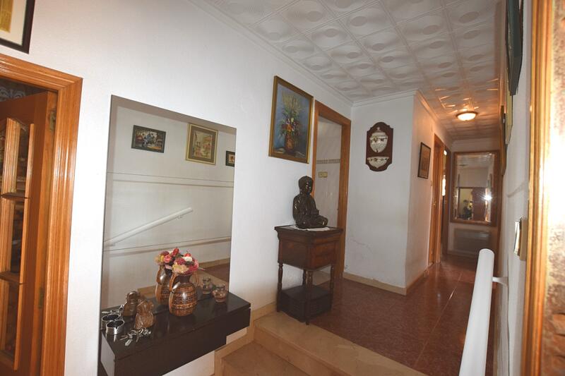 4 Schlafzimmer Villa zu verkaufen