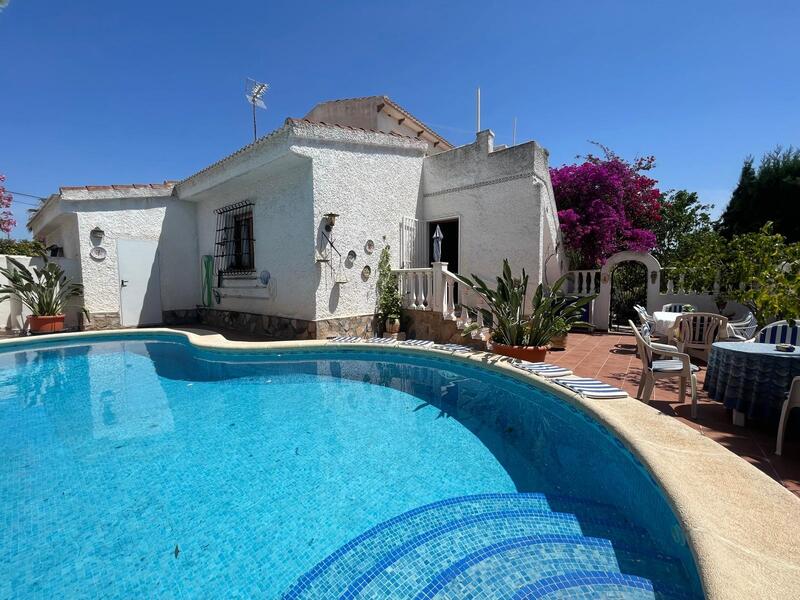 4 chambre Villa à vendre