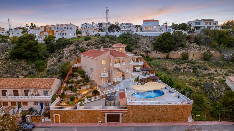 Villa til salgs i Ciudad Quesada, Alicante
