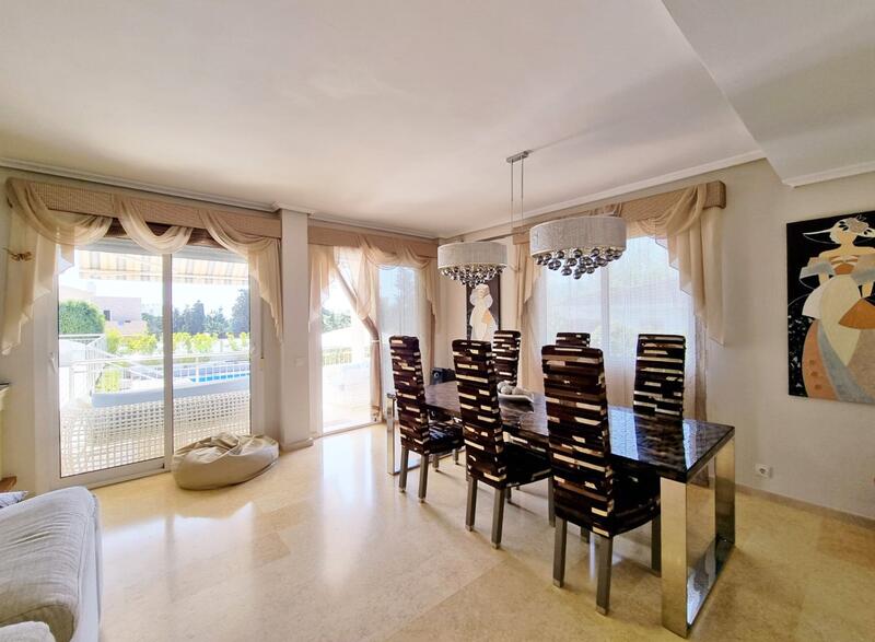 5 slaapkamer Villa Te koop
