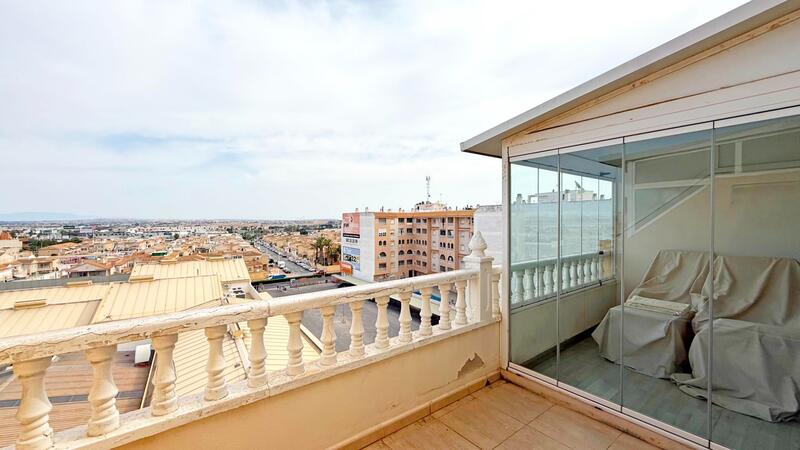 Appartement zu verkaufen in Torrevieja, Alicante