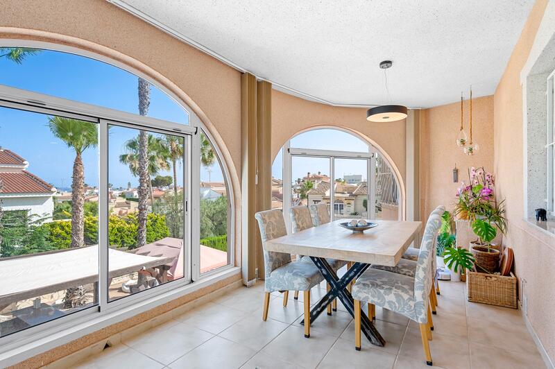5 Cuarto Villa en venta