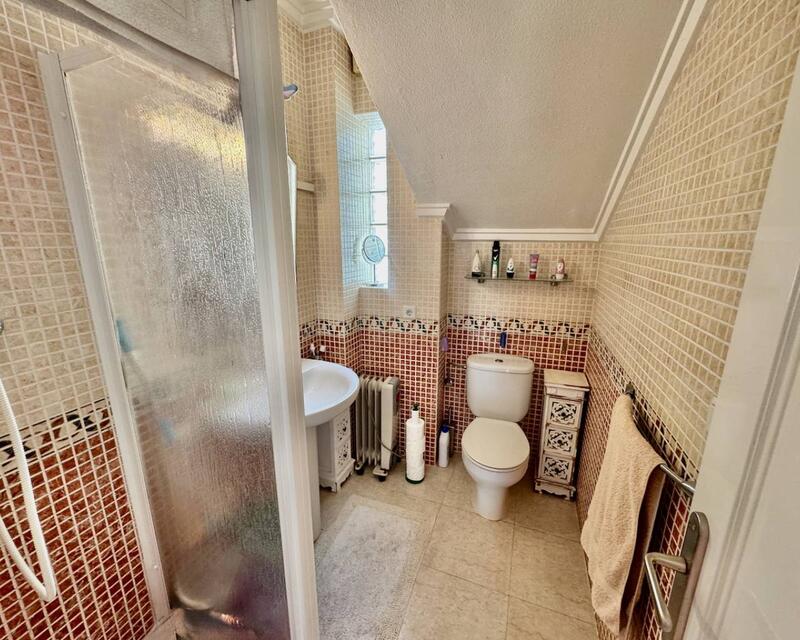 3 Cuarto Villa en venta