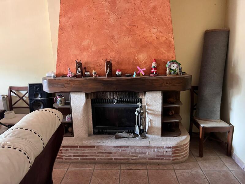 4 bedroom Country House for sale