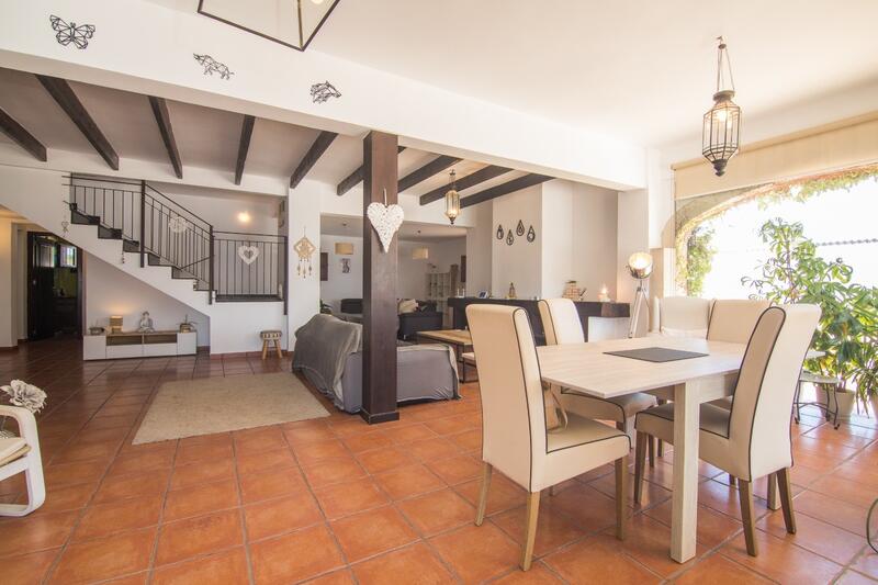 4 Schlafzimmer Villa zu verkaufen