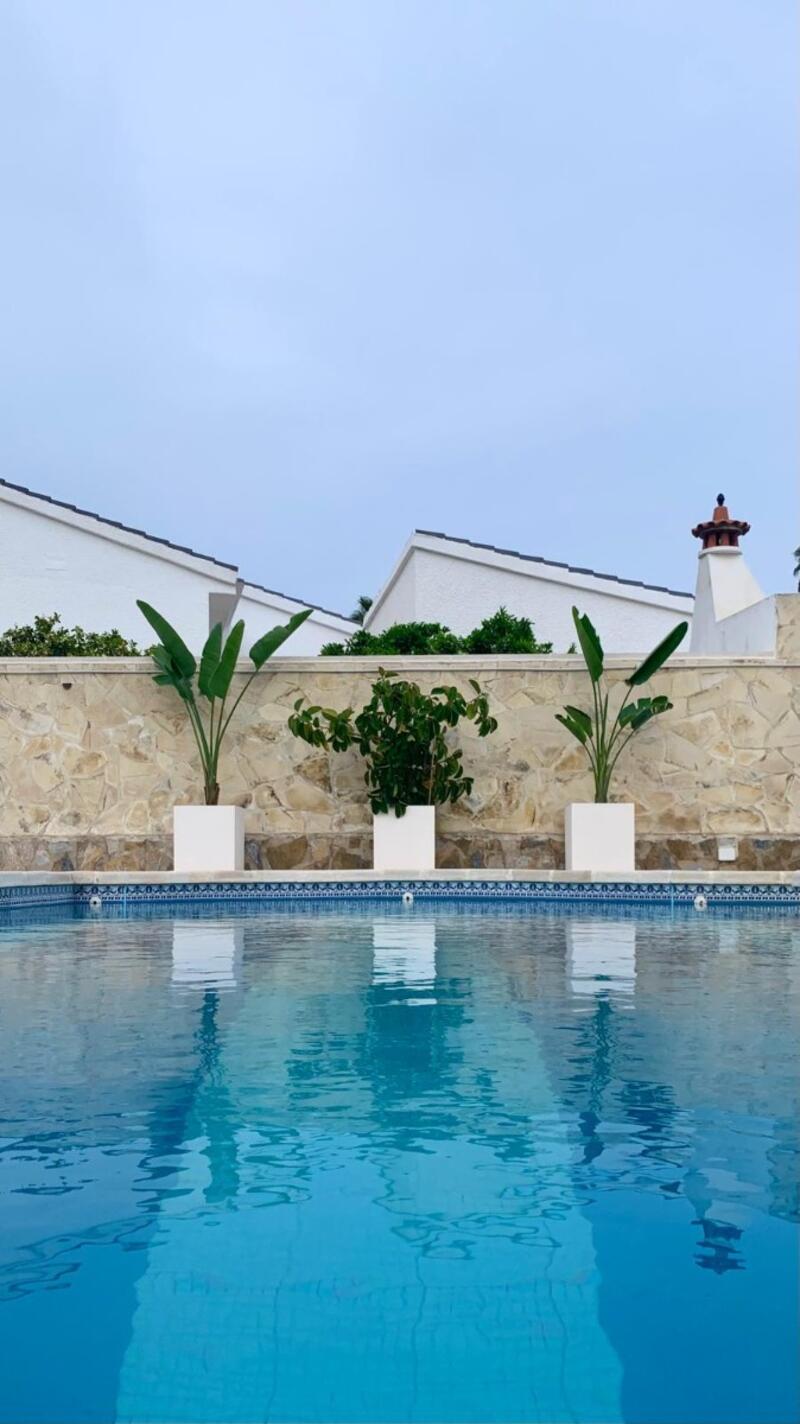 4 Cuarto Villa en venta