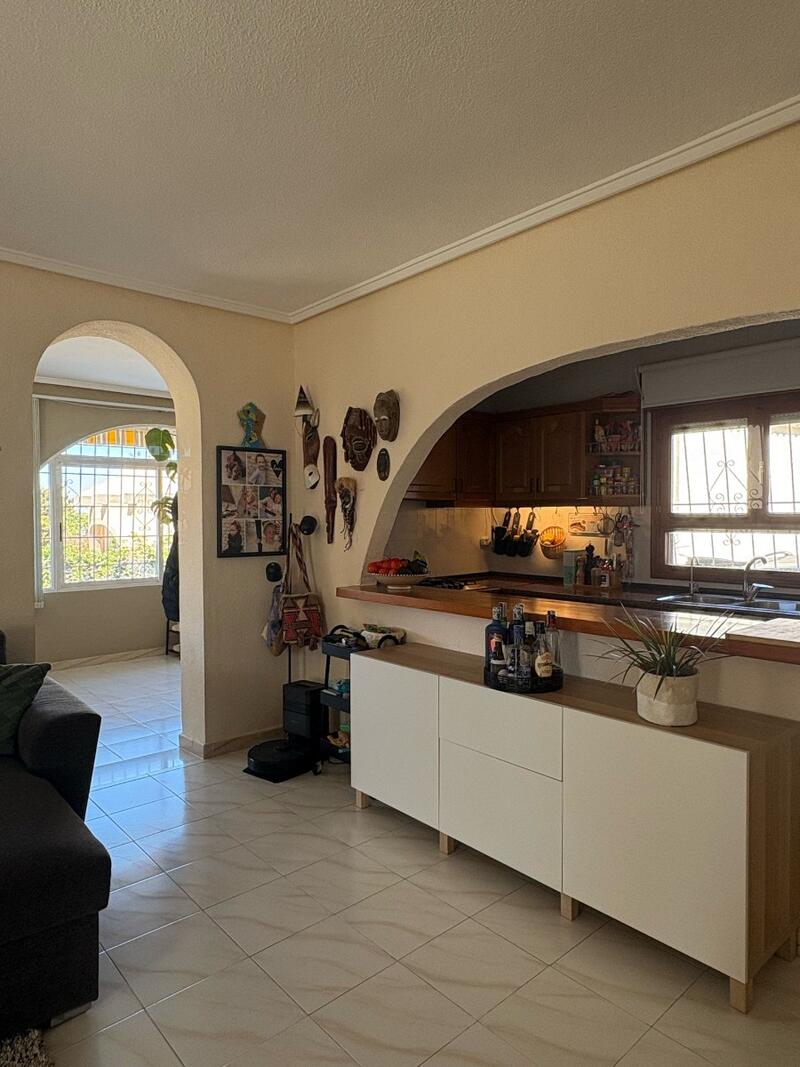 4 Cuarto Villa en venta