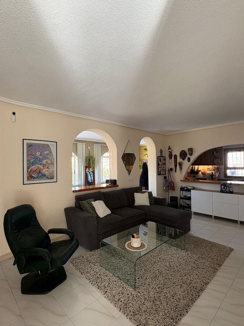 4 Cuarto Villa en venta