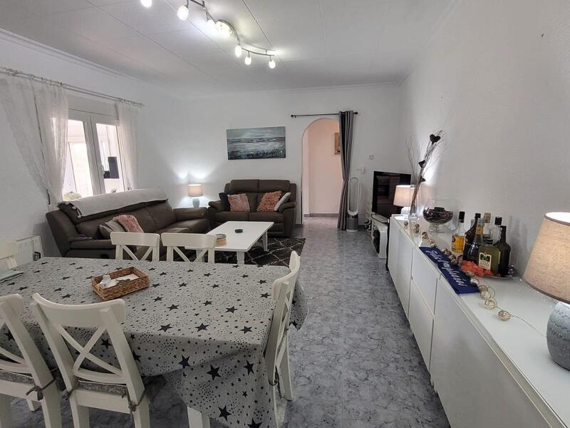 3 sovrum Villa till salu