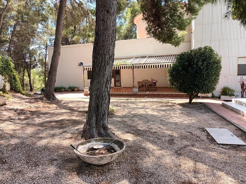 4 slaapkamer Villa Te koop